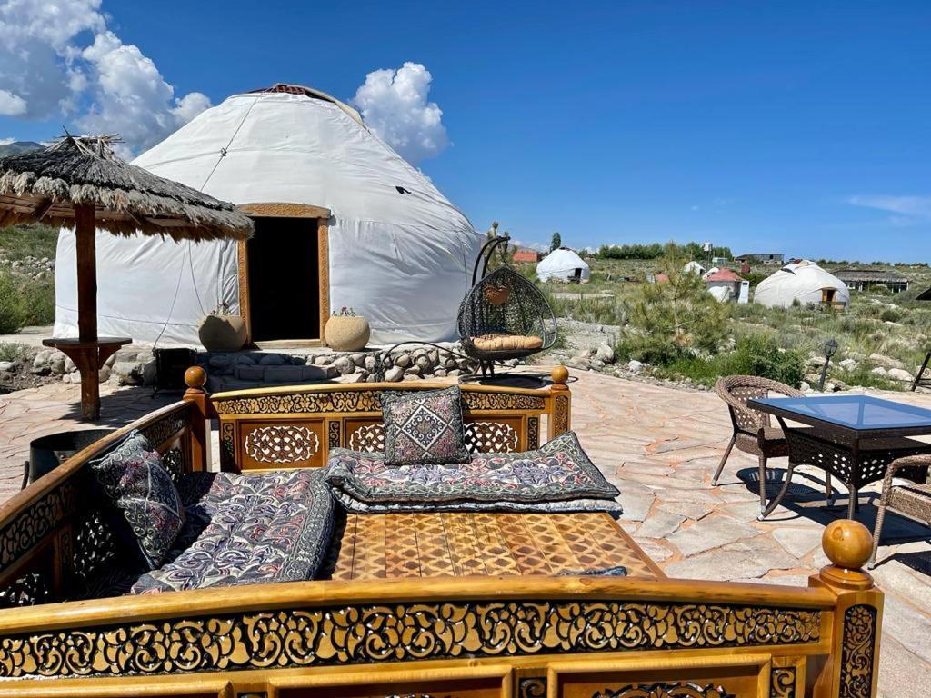 Ak-Tengir Yurt Resort Tossor Buitenkant foto