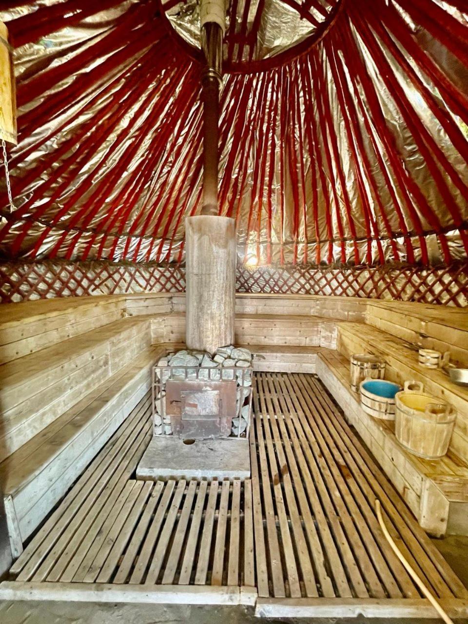 Ak-Tengir Yurt Resort Tossor Buitenkant foto