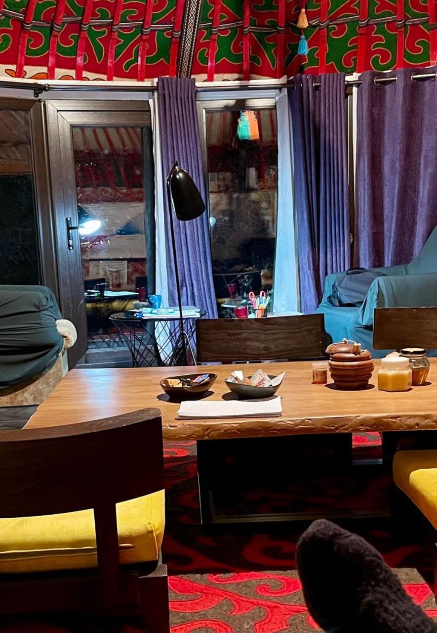Ak-Tengir Yurt Resort Tossor Buitenkant foto