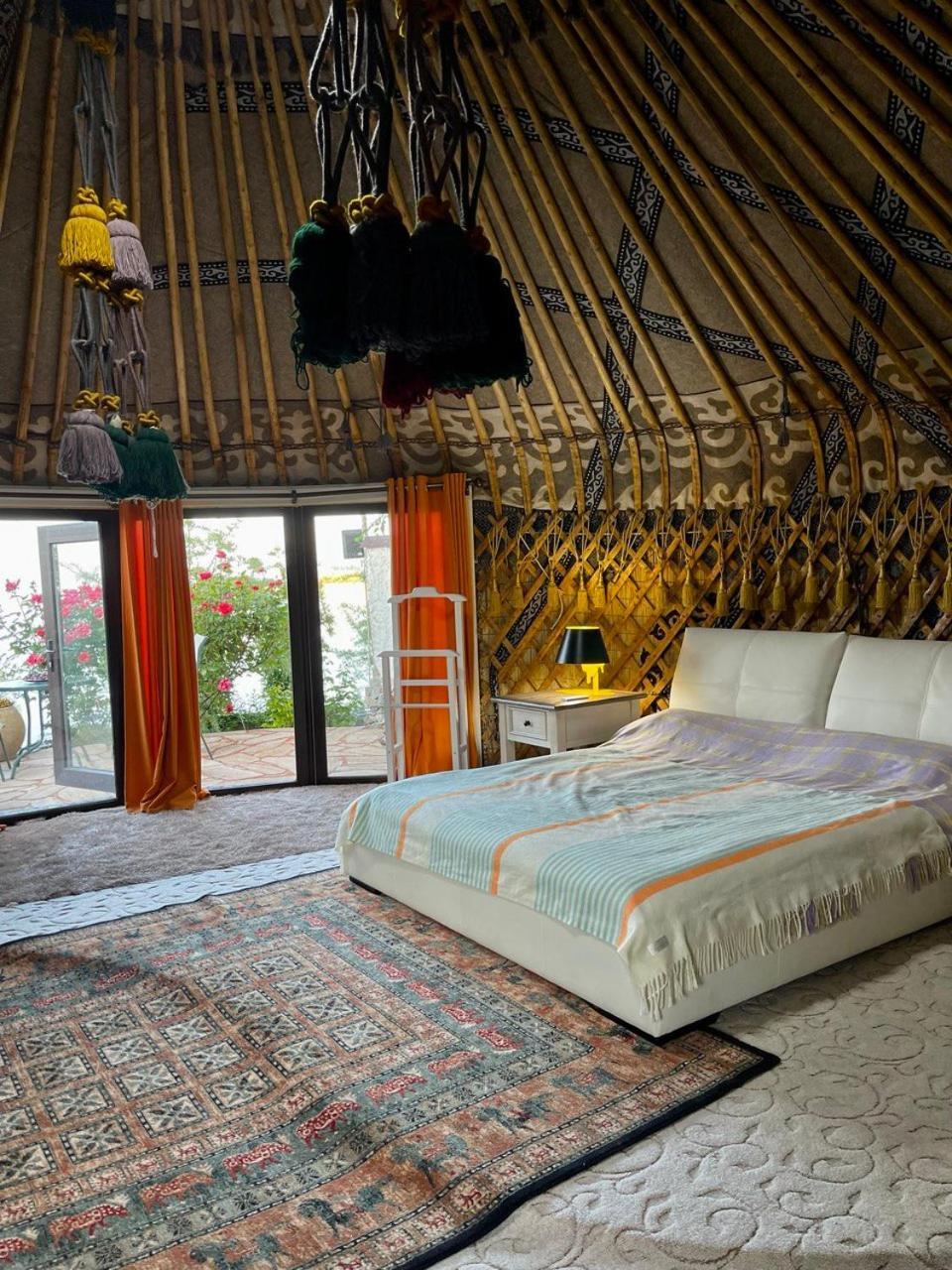 Ak-Tengir Yurt Resort Tossor Buitenkant foto